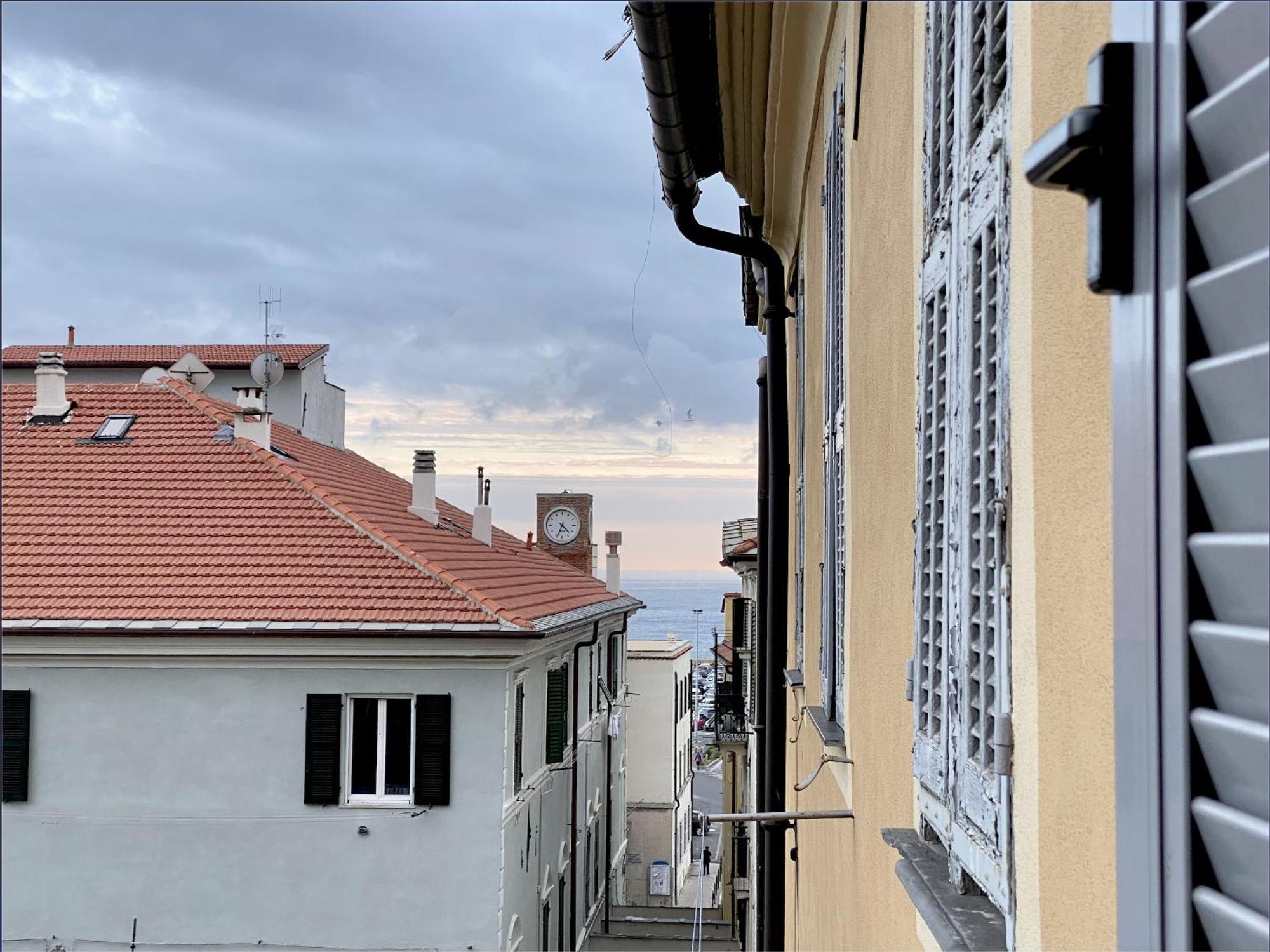 La Casa Fra La Storia E Il Mare Lägenhet Imperia Exteriör bild