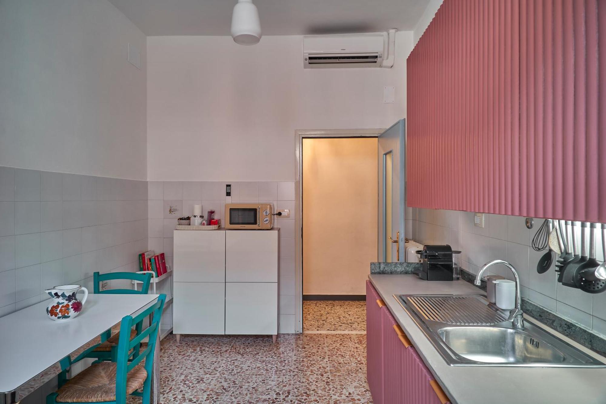 La Casa Fra La Storia E Il Mare Lägenhet Imperia Exteriör bild